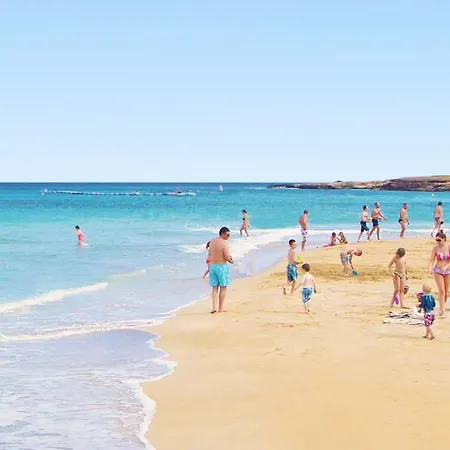 Becca - Coralli Beachfront *