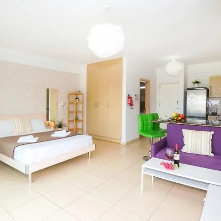 Becca - Coralli Beachfront Σπίτι διακοπών Παραλίμνι
